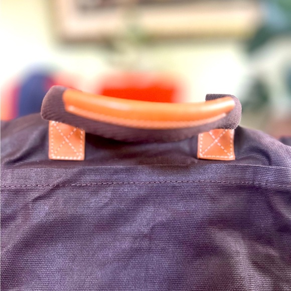 Will Leather Men's Waxed Canvas Carryall Messenger, dark brown,One Size.Like new - Picture 6 of 9